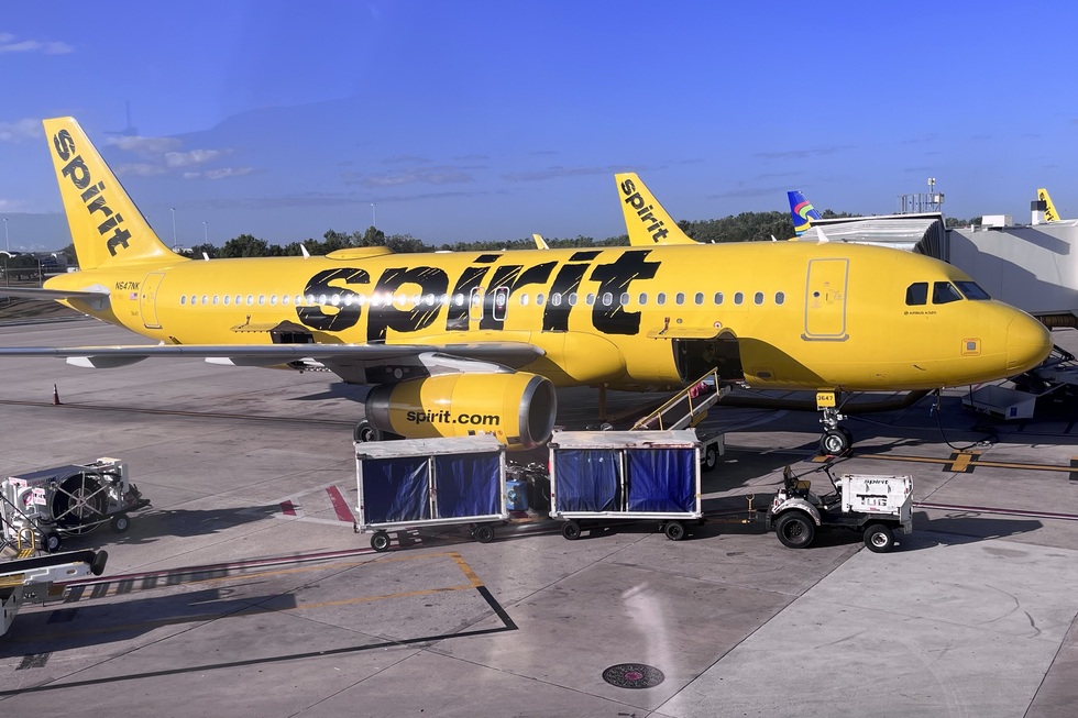 How to save money on budget airlines